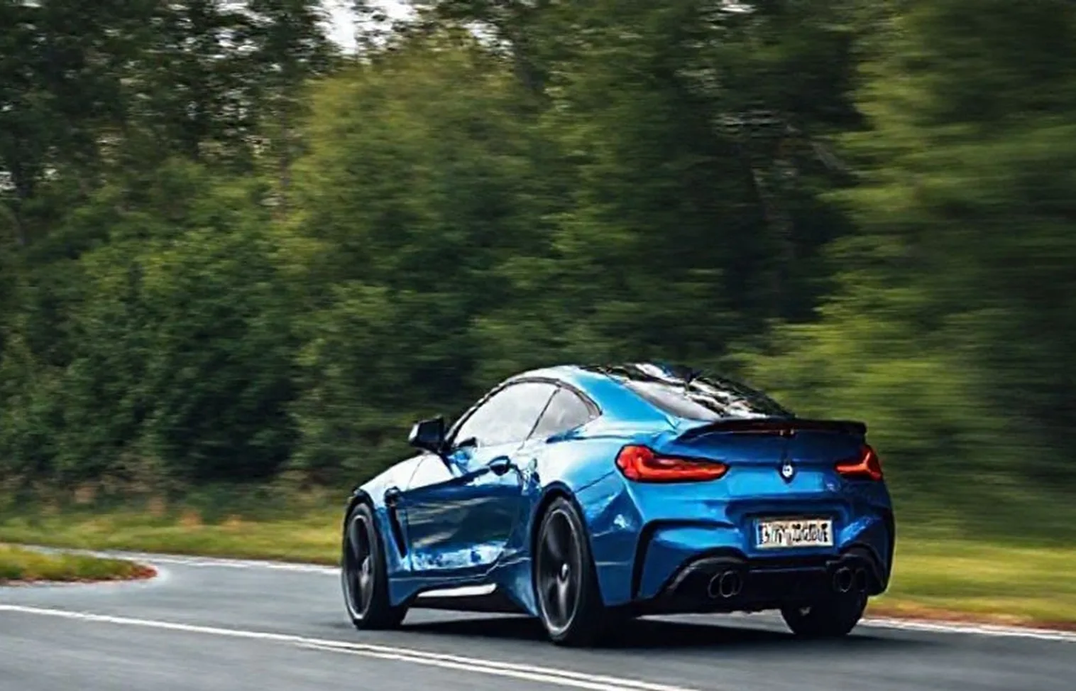 Alpine driving experience with supercar